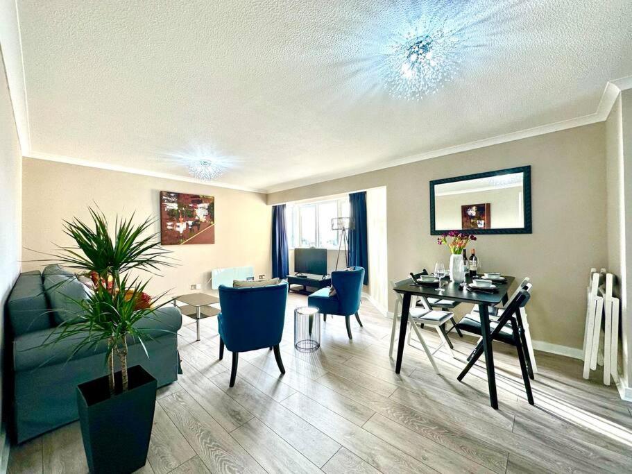 Fab Oxford City Centre Apartment Sleeps 6 With Εξωτερικό φωτογραφία